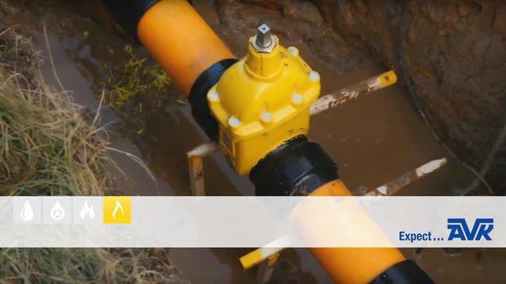 Gate valves with PE ends video